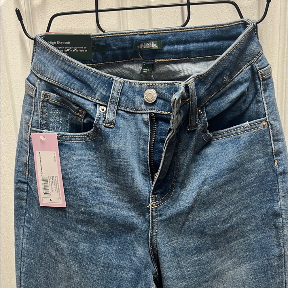 Universal Thread High Rise Blue Jeans - Picture 2 of 6